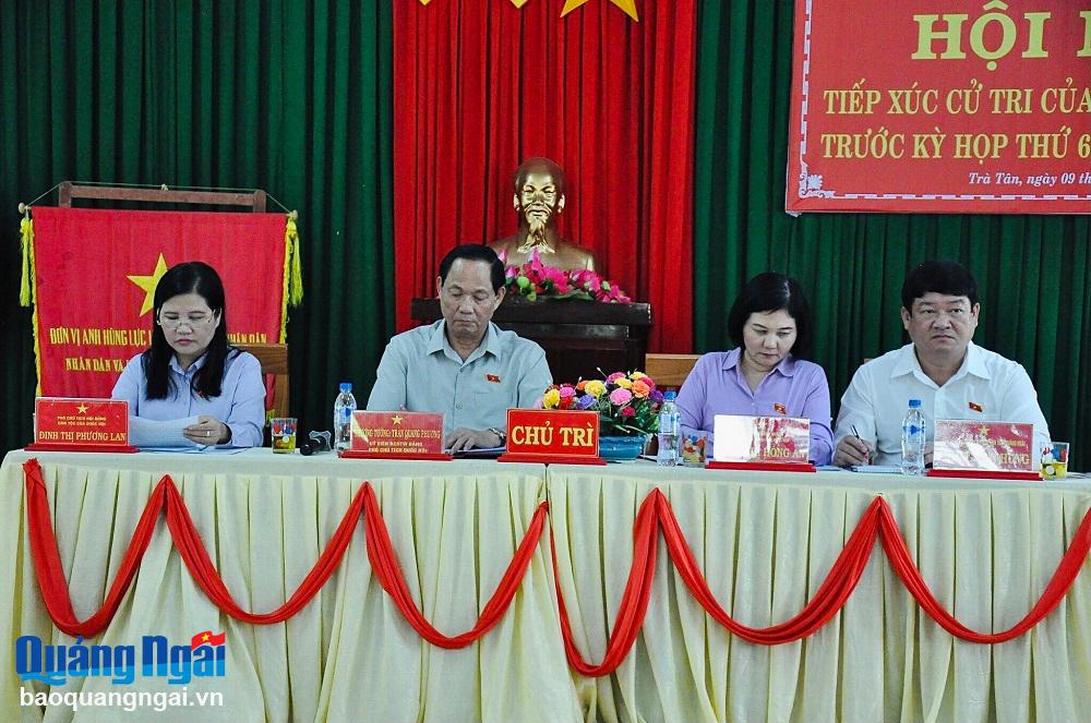 Đoàn ĐBQH tỉnh tiếp xúc cử tri xã Trà Tân.