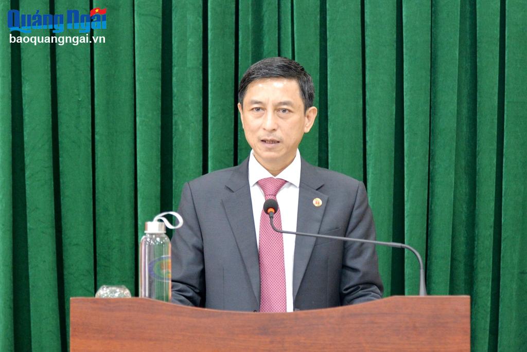 PGS.TS Đoàn Triệu Long – Giám đốc Học viện Chính trị khu vực III phát biểu tại lễ khai giảng.