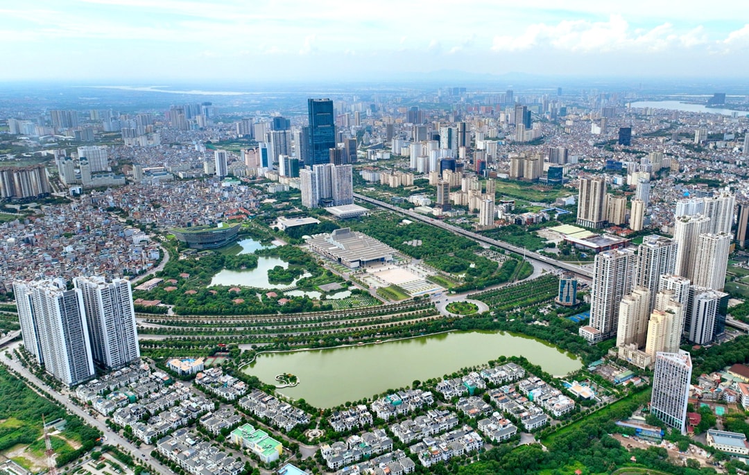 BÍ THƯ THÀNH ỦY HÀ NỘI BÙI THỊ MINH HOÀI:: Khơi dậy niềm tự hào và khát vọng xây dựng Thủ đô “Văn hiến - Văn minh - Hiện đại”