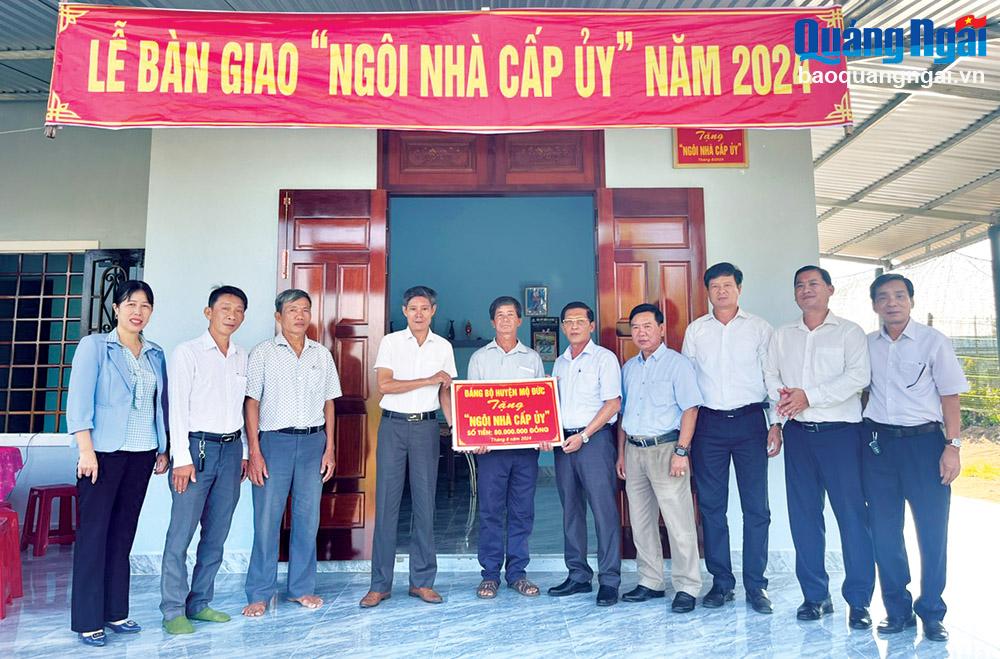 Nghĩa tình “ngôi nhà cấp ủy”