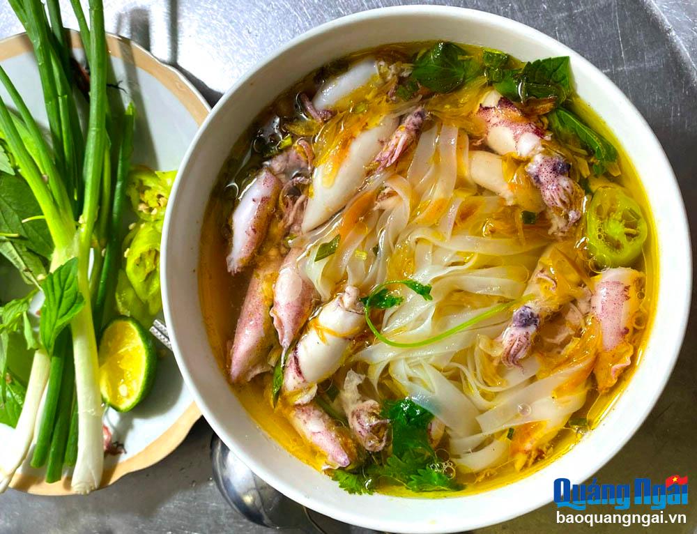 Phở mực ở Lý Sơn