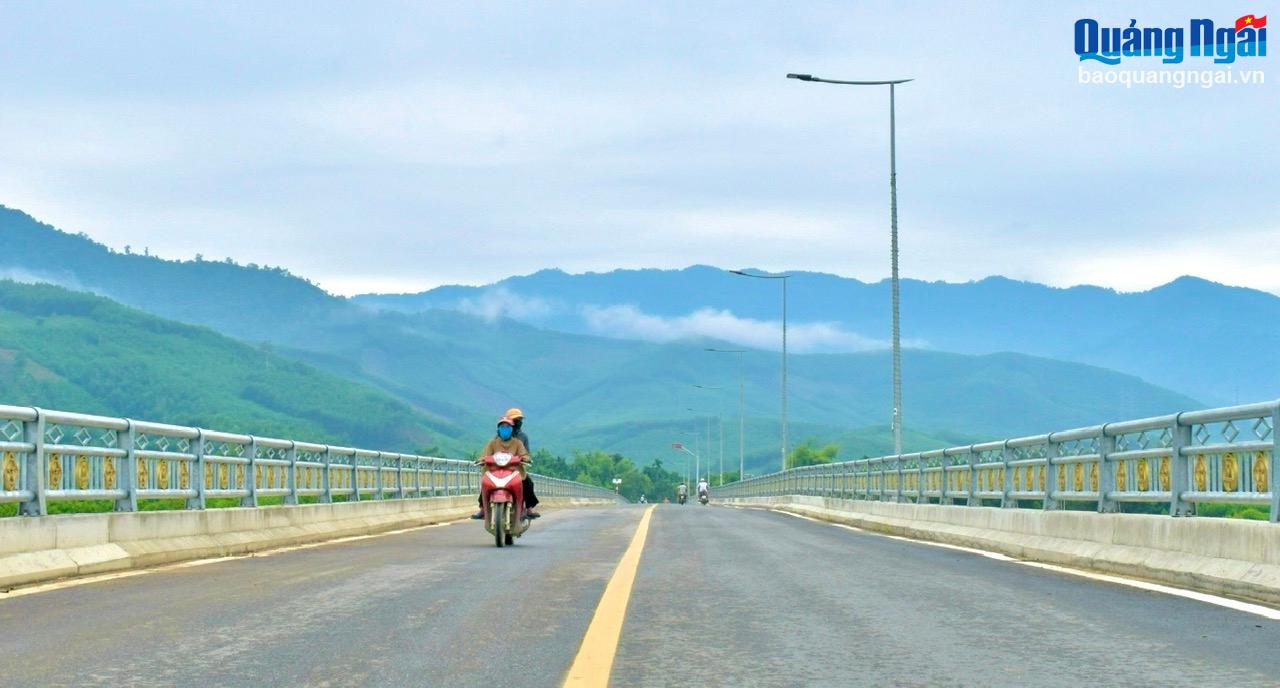 Nghiệm thu công trình cầu Sơn Giang - Sơn Linh