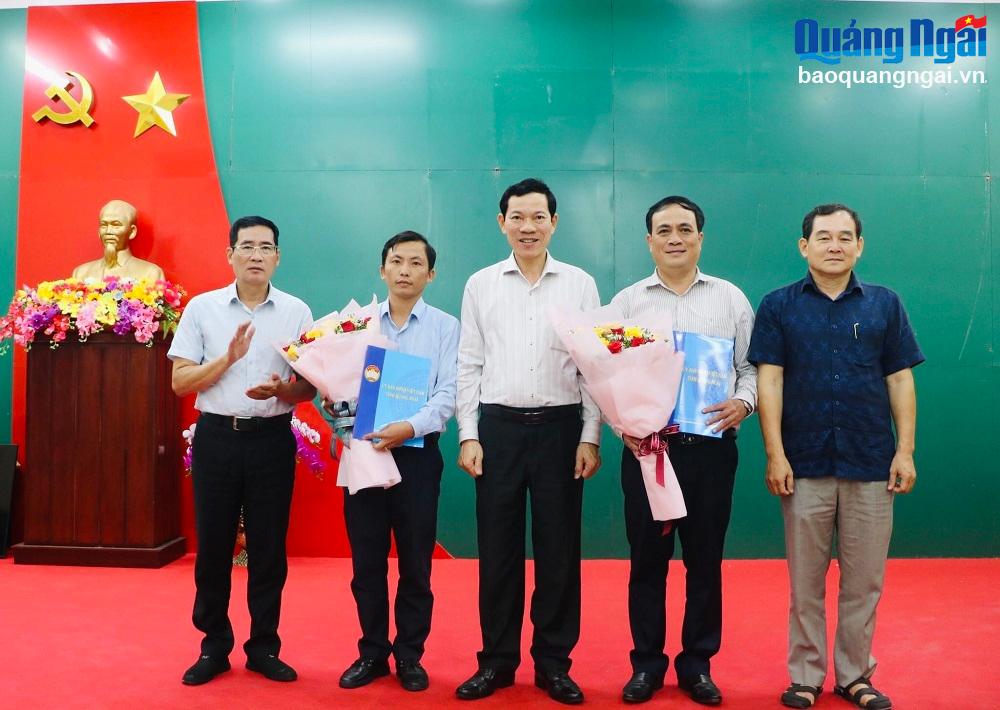 Ủy ban MTTQ Việt Nam tỉnh: Công bố các quyết định về công tác cán bộ