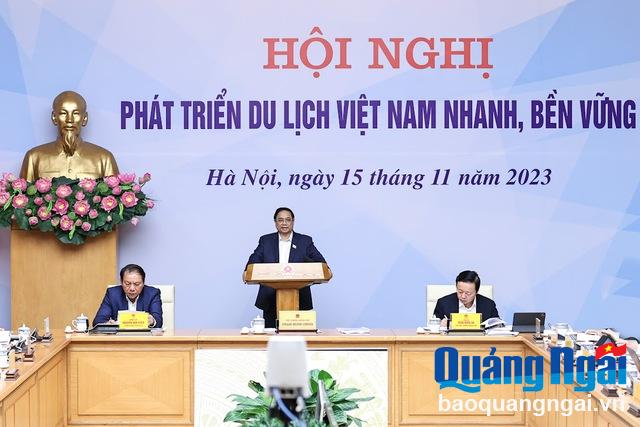 Thủ tướng Phạm Minh Chính phát biểu khai mạc Hội nghị phát triển du lịch Việt Nam nhanh, bền vững - Ảnh: VGP/Nhật Bắc.
