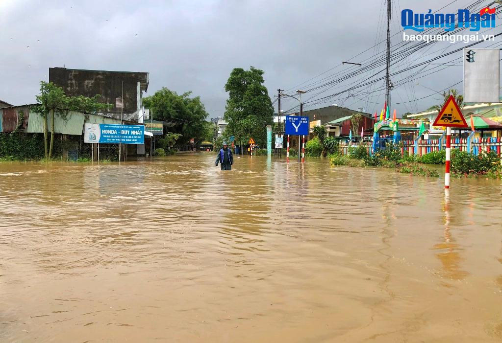 Theo dự báo thời tiết, tình hình mưa lũ còn diễn biến phức tạp trong những ngày tới.