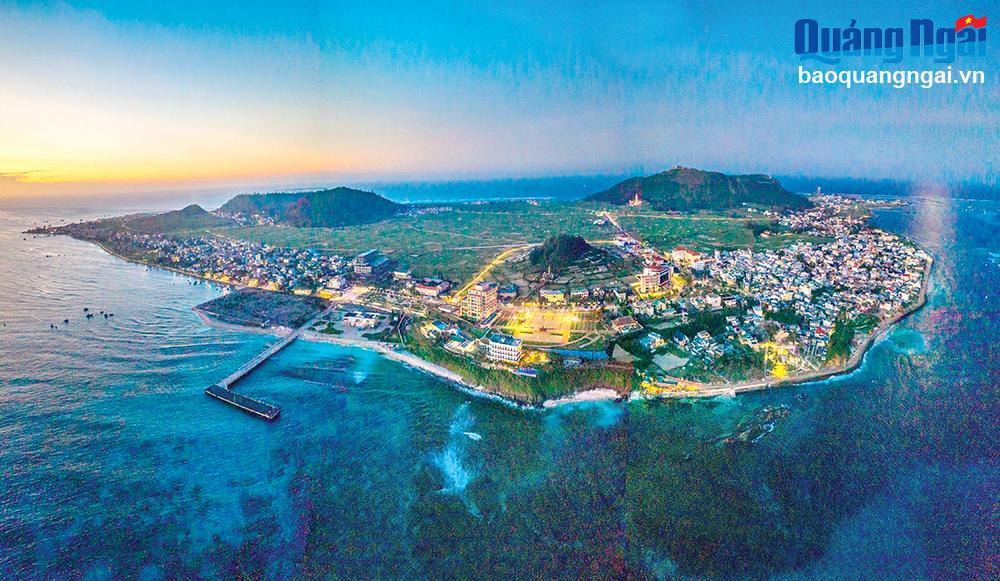 Theo quy hoạch, Lý Sơn sẽ được đầu tư để trở thành trung tâm du lịch biển, đảo của quốc gia.                ẢNH: THANH TRUNG