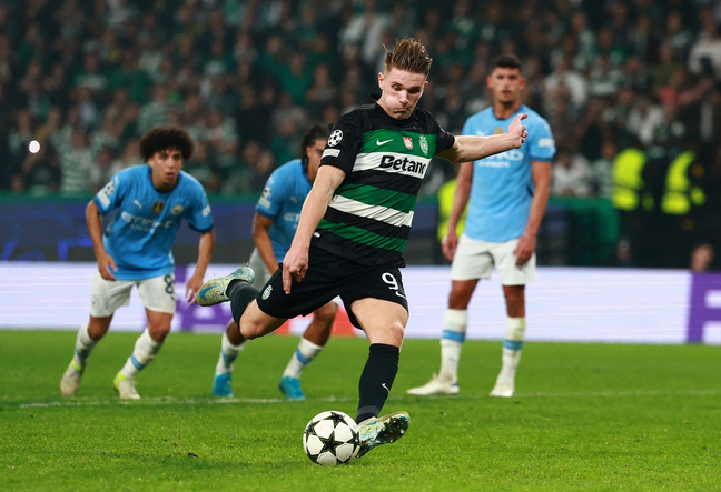 Gyokeres ghi bàn ấn định chiến thắng 4 - 1 cho Sporting CP Ảnh: REUTERS