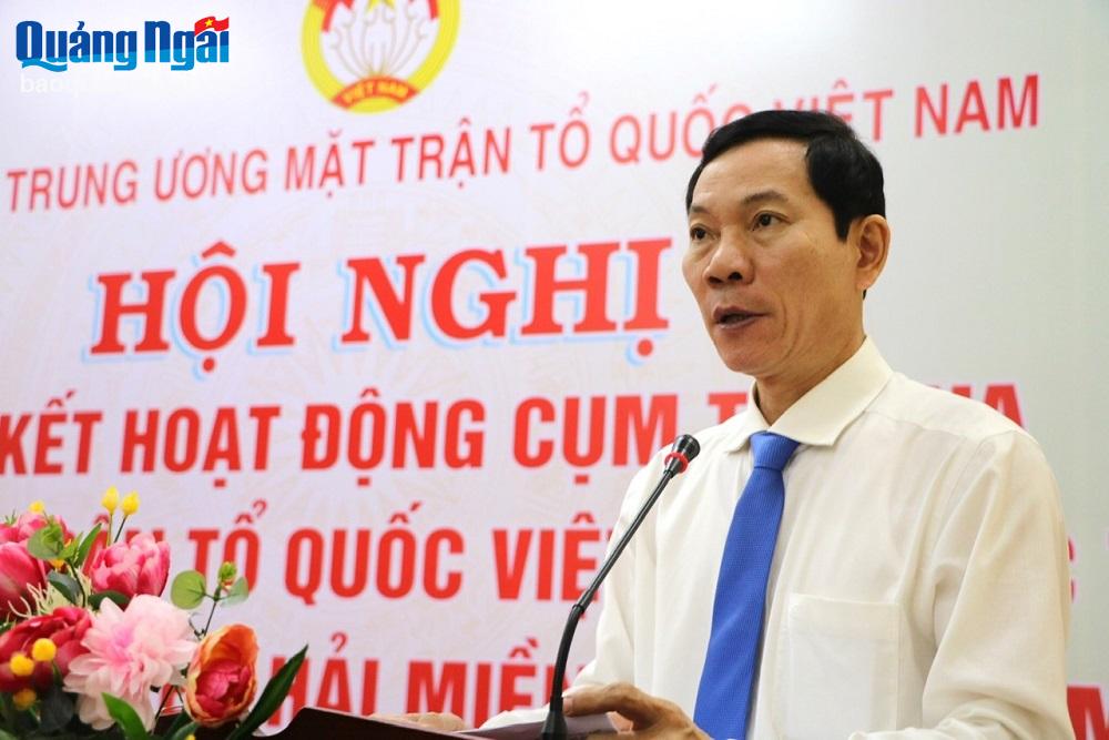 Trưởng ban Dân vận Tỉnh ủy, Chủ tịch Ủy ban MTTQ Việt Nam tỉnh, Cụm trưởng Cụm thi đua Võ Thanh An phát biểu tại hội nghị.