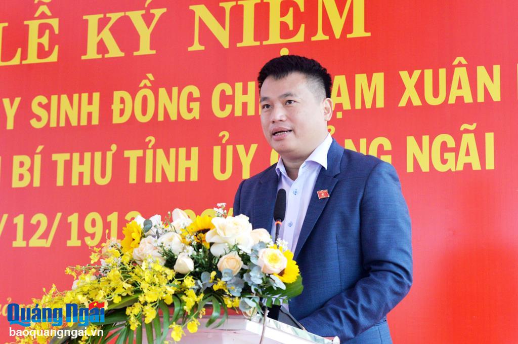 Phó Bí thư Thường trực Tỉnh ủy, Trưởng đoàn ĐBQH tỉnh Đặng Ngọc Huy phát biểu tại lễ kỷ niệm.