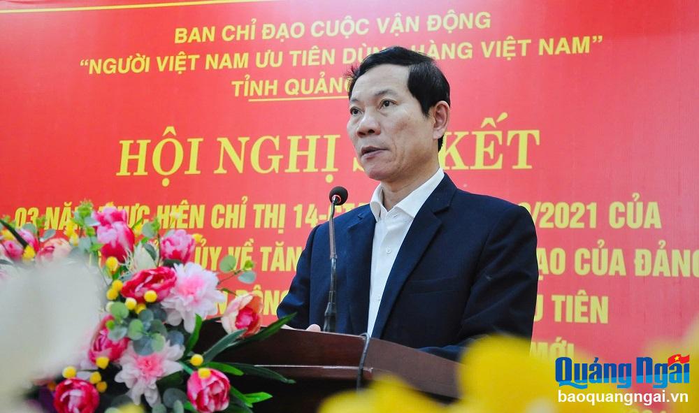 Trưởng ban Dân vận Tỉnh ủy, Chủ tịch Ủy ban MTTQ Việt Nam Võ Thanh An phát biểu tại hội nghị. 