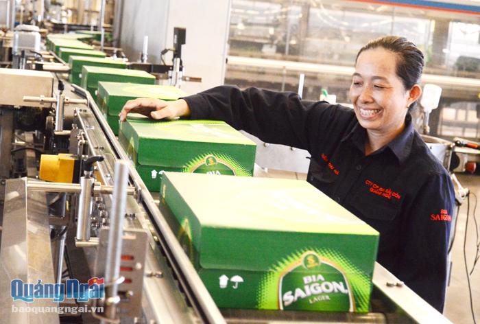UBND tỉnh sẽ làm việc với một số  doanh nghiệp có số thu lớn như Công ty Bia Sài Gòn - Quảng Ngãi để kịp thời tháo gỡ khó khăn, vướng mắc cho doanh nghiệp.