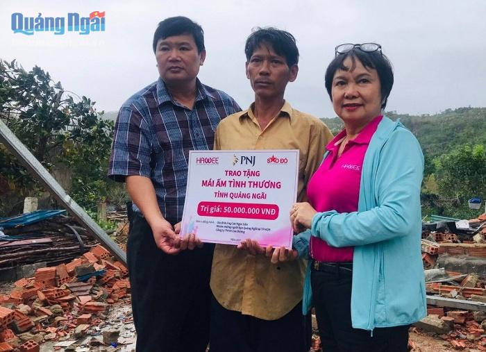 Hội Nữ Doanh nhân TP.Hồ Chí Minh: Hỗ trợ trên 2 tỷ đồng khắc phục thiệt hại sau bão