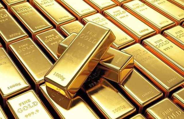 Giá vàng thế giới bật tăng dữ dội với biên độ tăng 40 USD/ounce đã kéo giá vàng trong nước vọt qua mốc 54 triệu đồng/lượng. (ảnh minh họa)