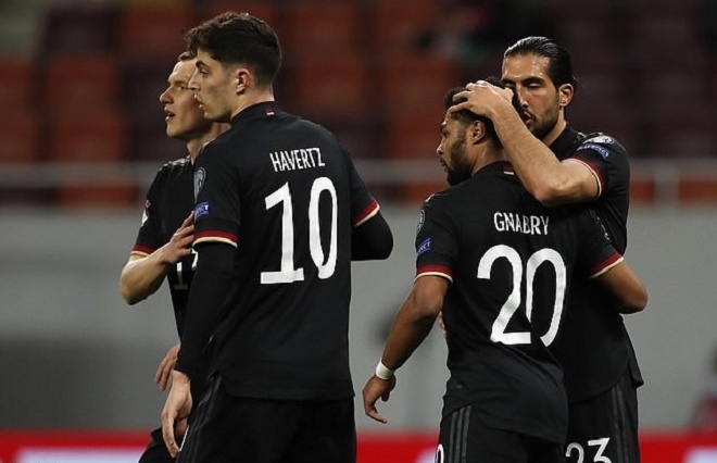 Đội tuyển Đức áp đảo, tạo ra nhiều cơ hội nhưng chỉ ghi 1 bàn.