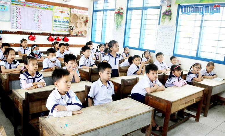 Học sinh lớp 1, năm học 2020 - 2021, Trường Tiểu học Trương Quang Trọng (TP.Quảng Ngãi).