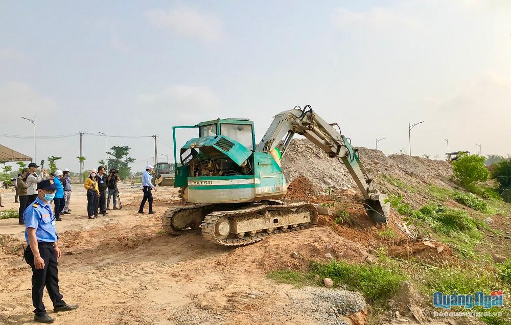 Đồng thuận giao đất thực hiện dự án Khu dân cư Kè bắc sông Trà Bồng