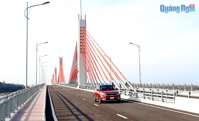 Đầu tư xây dựng cầu Cổ Lũy đã mở ra hướng phát triển mới cho TP.Quảng Ngãi.