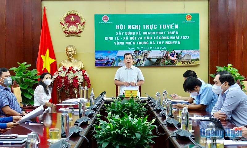 Chủ tịch UBND tỉnh Đặng Văn Minh phát biểu ý kiến tại hội nghị