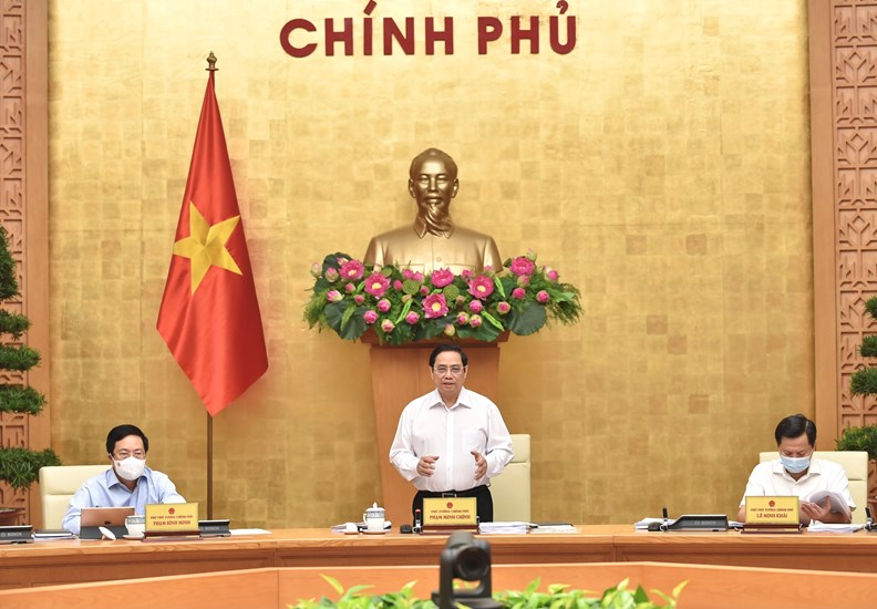 Thủ tướng Chính phủ Phạm Minh Chính chủ trì phiên họp Chính phủ thường kỳ tháng 8/2021. Ảnh: VGP Đó là nội dung tại Nghị quyết  107/NQ-CP phiên họp Chính phủ thường kỳ tháng 8/2021.