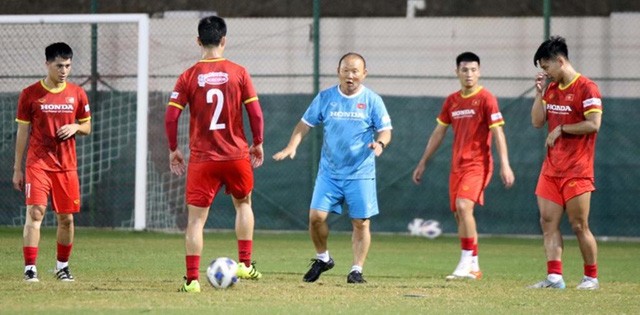 HLV Park Hang Seo khẳng định ĐT Việt Nam cố gắng để có điểm số trước ĐT Oman.