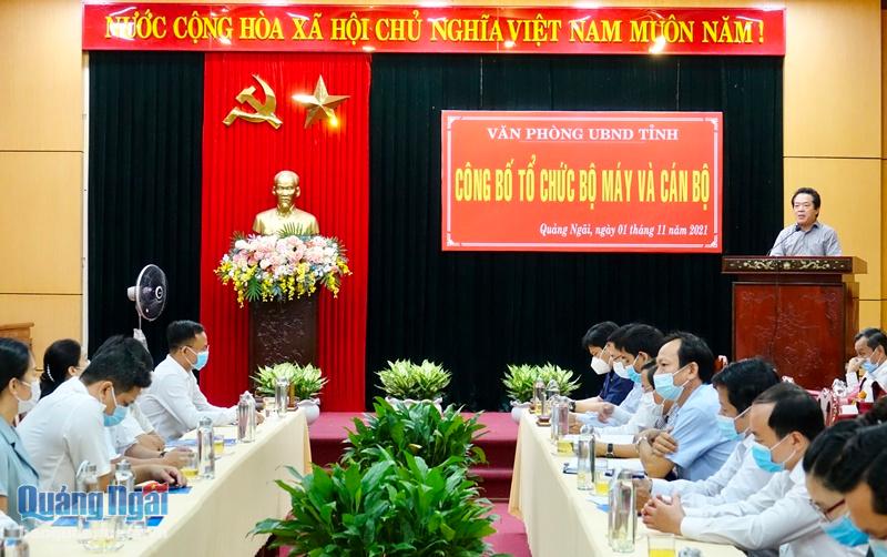 Phó Chủ tịch UBND tỉnh Võ Phiên phát biểu tại hội nghị