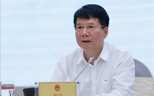 Ông Trương Quốc Cường, Thứ trưởng Y tế bị khởi tố.