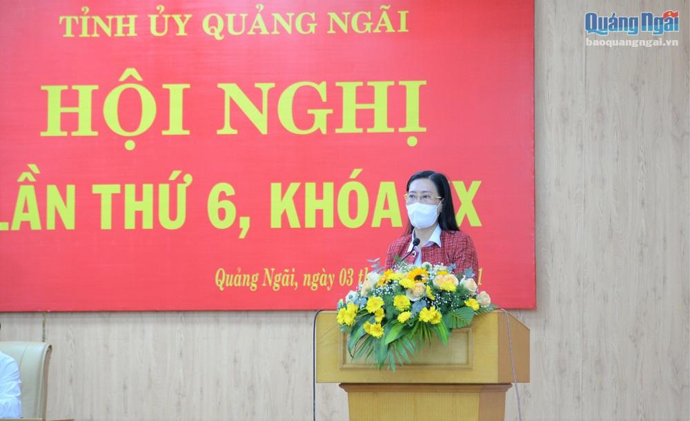 Bí thư Tỉnh ủy Bùi Thị Quỳnh Vân phát biểu chỉ đạo tại hội nghị.