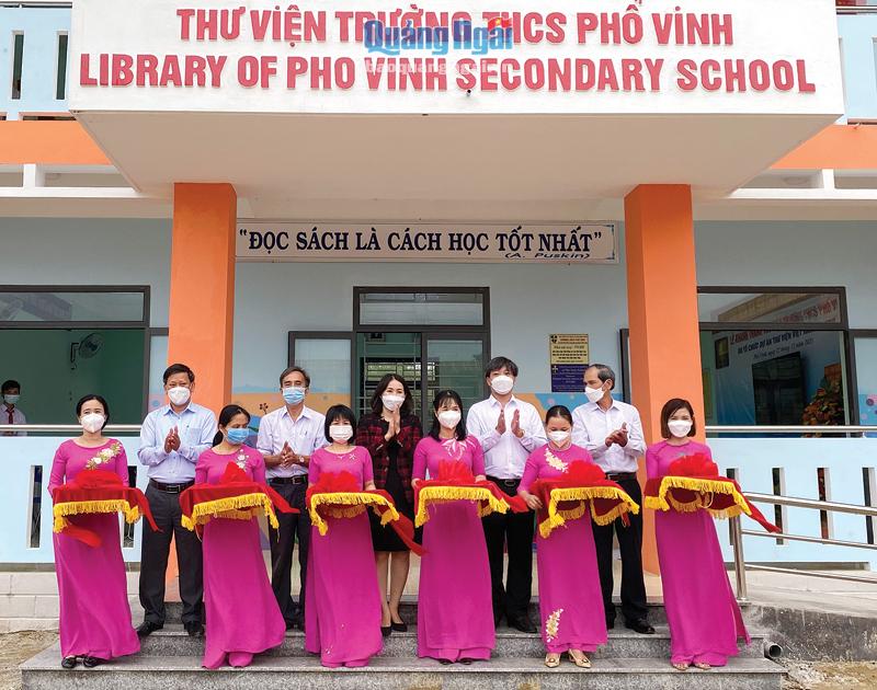 Khánh thành thư viện Trường THCS Phổ Vinh