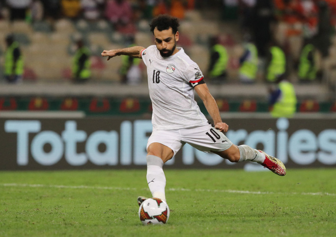 Salah giúp tuyển Ai Cập vào tứ kết AFCON 2022