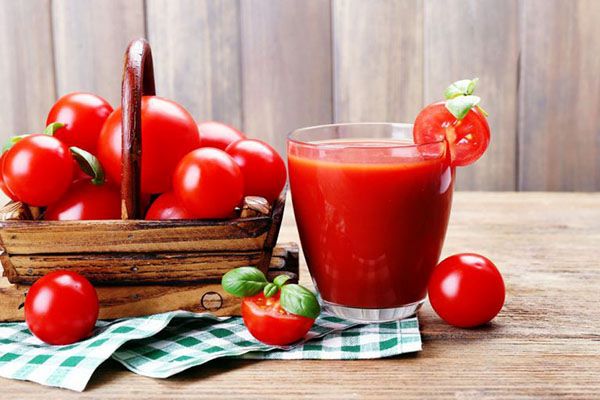 Nước ép cà chua tốt cho sức khỏe.