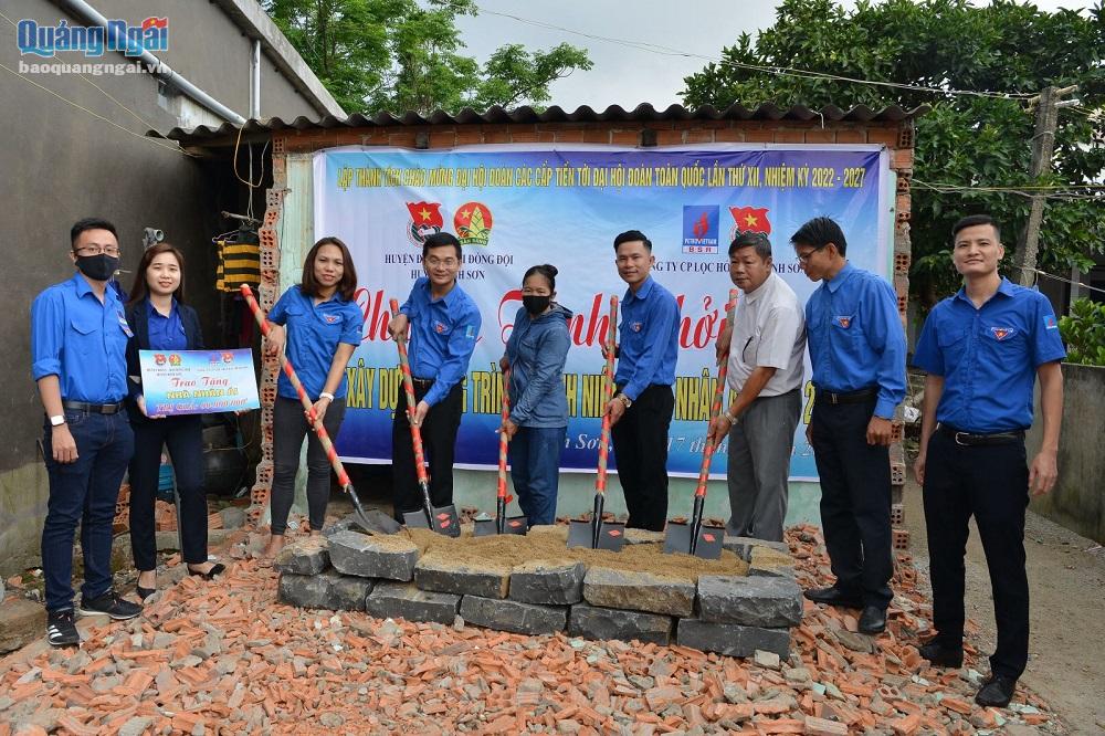 Đoàn Thanh niên BSR tổ chức khởi công xây dựng "Nhà nhân ái"