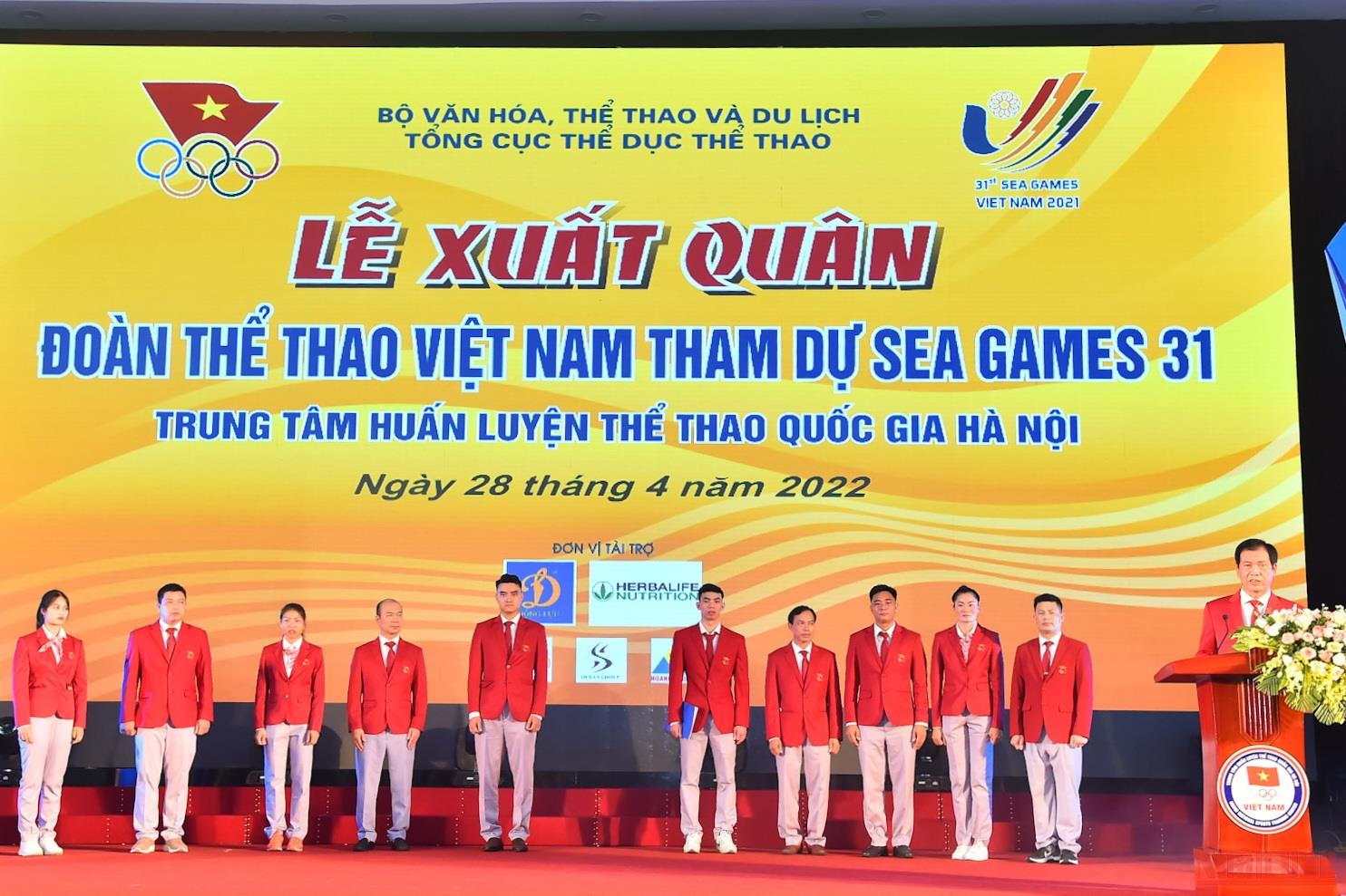 Trưởng đoàn Thể thao Việt Nam Trần Đức Phấn báo cáo công tác chuẩn bị và tham dự SEA Games 31.