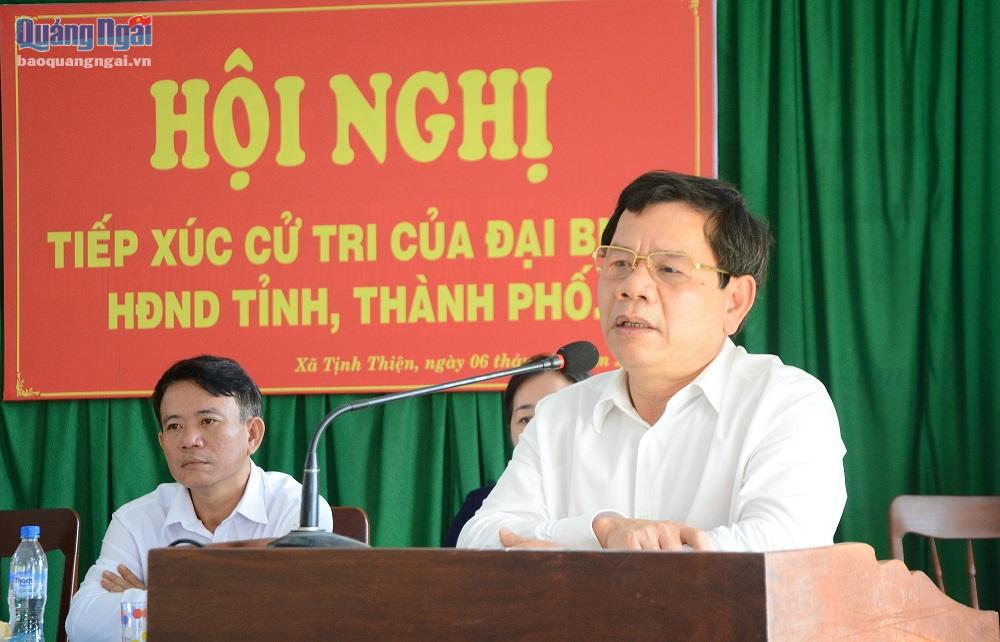 Chủ tịch UBND tỉnh Đặng Văn Minh tiếp xúc cử tri xã Tịnh Thiện