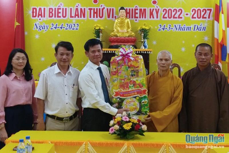 Thăm, chúc mừng các tổ chức Phật giáo