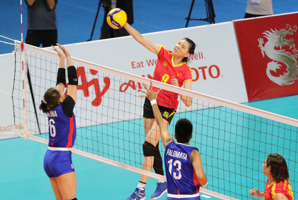 Đánh bại Philippines, tuyển bóng chuyền nữ Việt Nam vào chung kết gặp Thái Lan