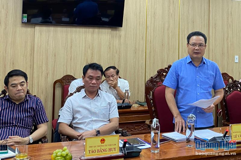 Thứ trưởng Bộ LĐ-TB&XH Lê Văn Thanh phát biểu tại buổi làm việc.