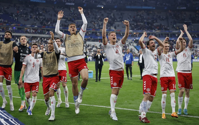 Niềm vui chiến thắng của Đan Mạch.