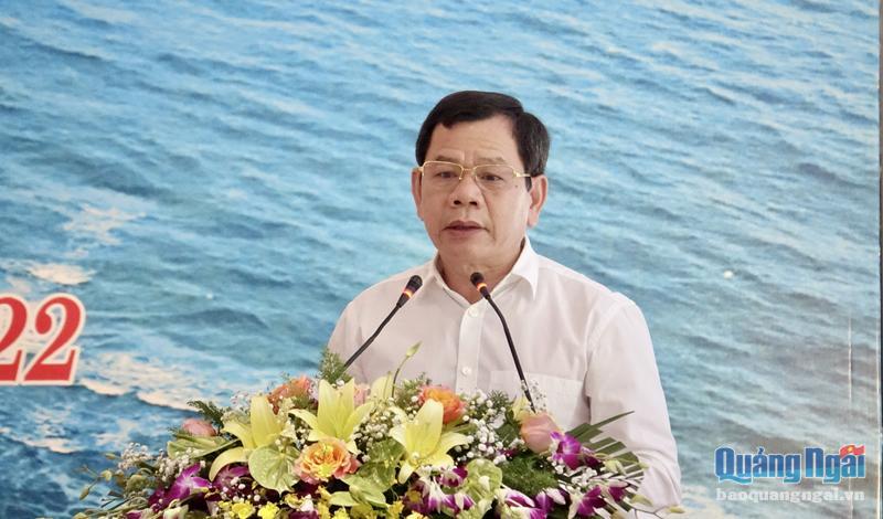 Chủ tịch UBND tỉnh Đặng Văn Minh phát biểu khai mạc hội thảo.