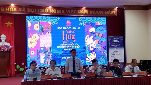 Chiều 20/6, UBND tỉnh Thừa Thiên Huế tổ chức họp báo thông tin về Tuần lễ Festival Huế 2022. Ảnh: VGP/Nhật Anh