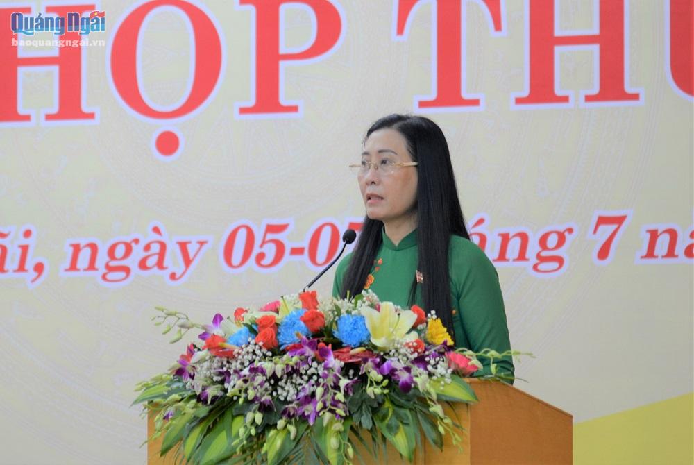 Bí thư Tỉnh ủy, Chủ tịch HĐND tỉnh Bùi Thị Quỳnh Vân phát biểu khai mạc tại Kỳ họp thứ 8, HĐND tỉnh.