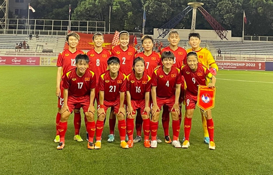 Thắng đậm Myanmar, tuyển nữ Việt Nam vào bán kết AFF Cup 2022