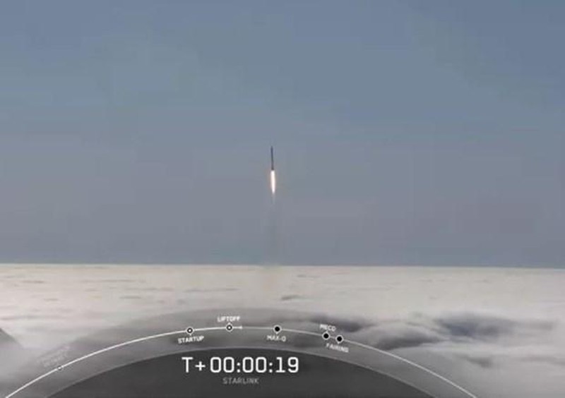 SpaceX phóng thêm 46 vệ tinh Internet Starlink lên quỹ đạo