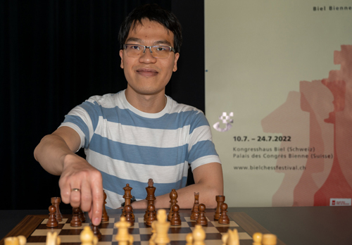 Đại kiện tướng Lê Quang Liêm vươn lên hạng 21 thế giới sau chức vô địch Biel Grandmaster 2022. (Ảnh: BCF)