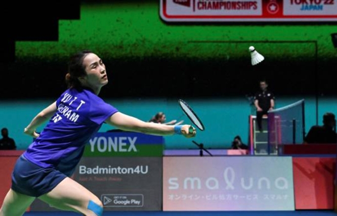 Vũ Thị Trang đánh bại tay vợt hạng 15 thế giới