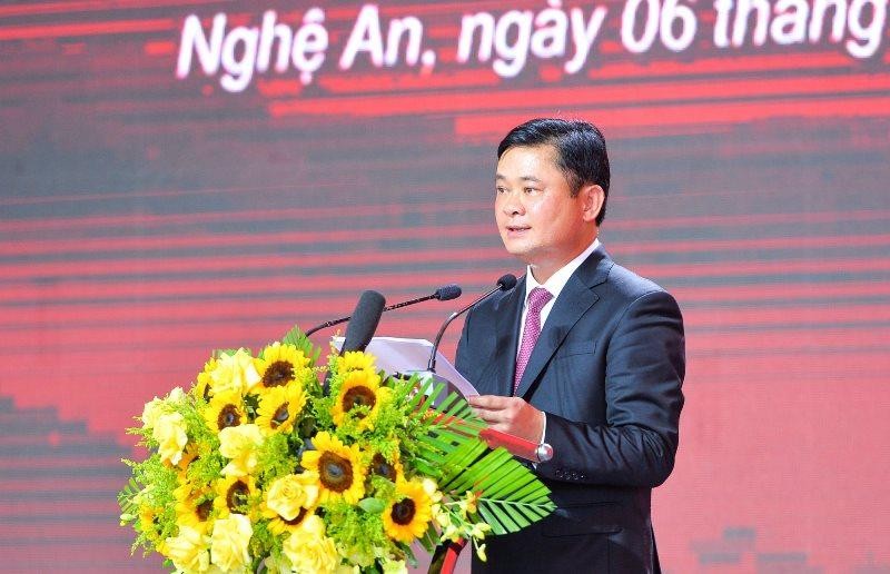 Bí thư Tỉnh ủy Nghệ An Thái Thanh Quý đọc diễn văn tại Lễ kỷ niệm.