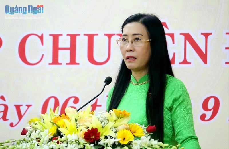 Ủy viên Trung ương Đảng, Bí thư Tỉnh ủy, Chủ tịch HĐND tỉnh Bùi Thị Quỳnh Vân phát biểu bế mạc kỳ họp.