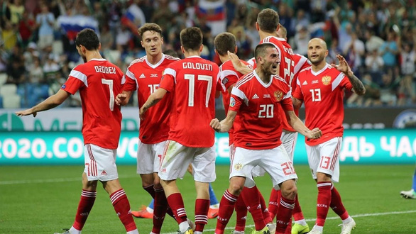 Đội tuyển Nga sẽ vắng mặt ở Euro 2024 - Ảnh: GETTY