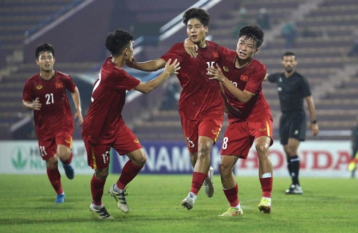 U17 Việt Nam khởi đầu tốt. 