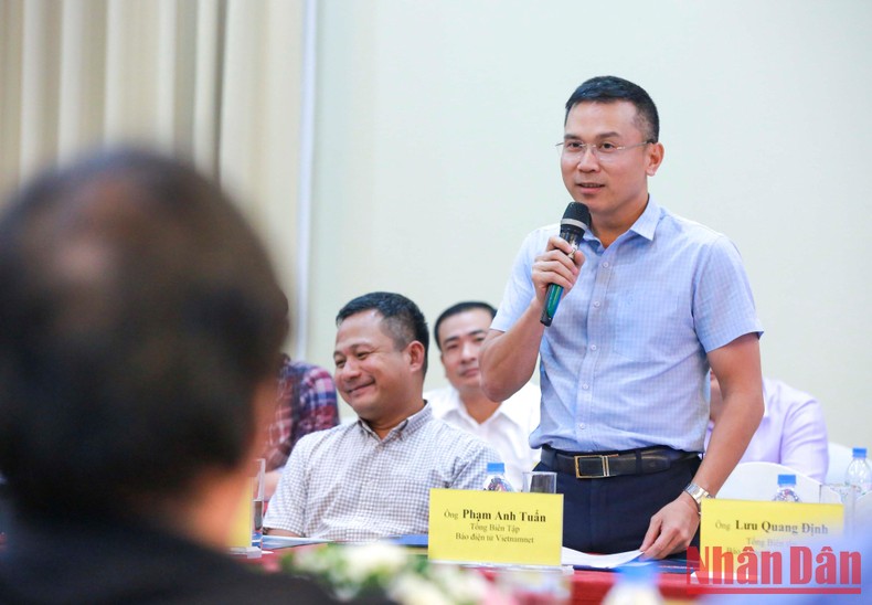 Ông Phạm Anh Tuấn, Tổng Biên tập báo điện tử Vietnamnet chia sẻ những khó khăn về mặt công nghệ trong quá trình chuyển đổi số báo chí.