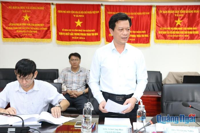 Phó Giám đốc Sở KH&CN Trần Công Hòa cho ý kiến tại cuộc họp.